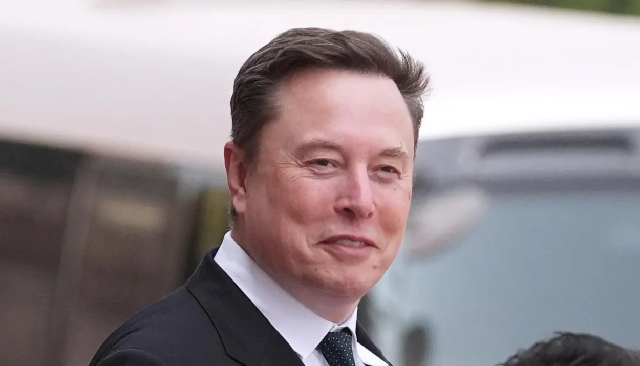 Elon Musk Is a Trillionaire Again