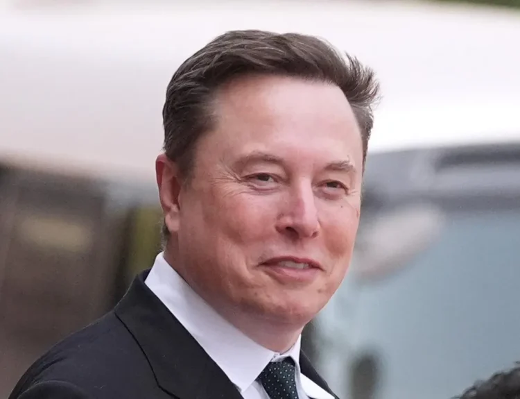 Elon Musk Is a Trillionaire Again